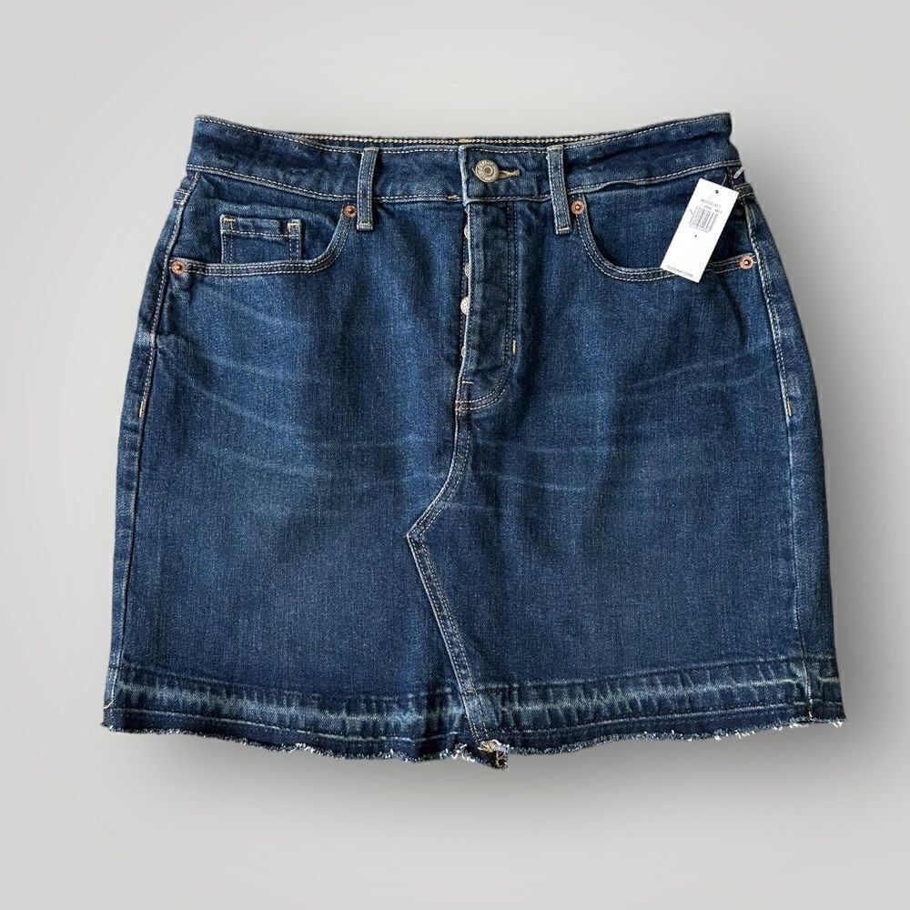 🎉5 for $45🎉NWT Old Navy Skirt Mini Denim Size 4 blue